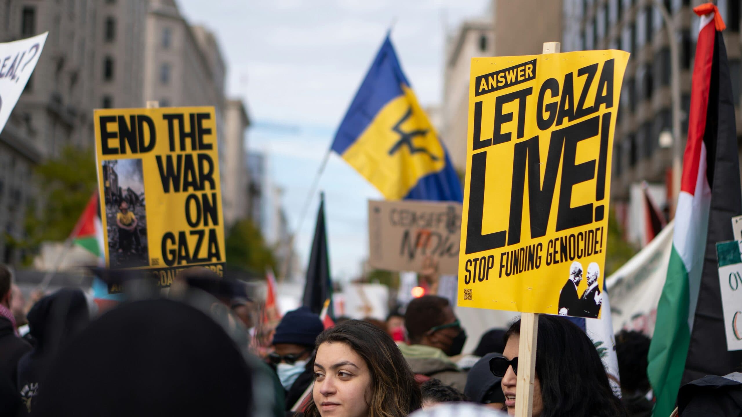 Cover Image for Palestinians are suing Biden for ‘complicity’ in Israel’s ‘genocide’ against their families