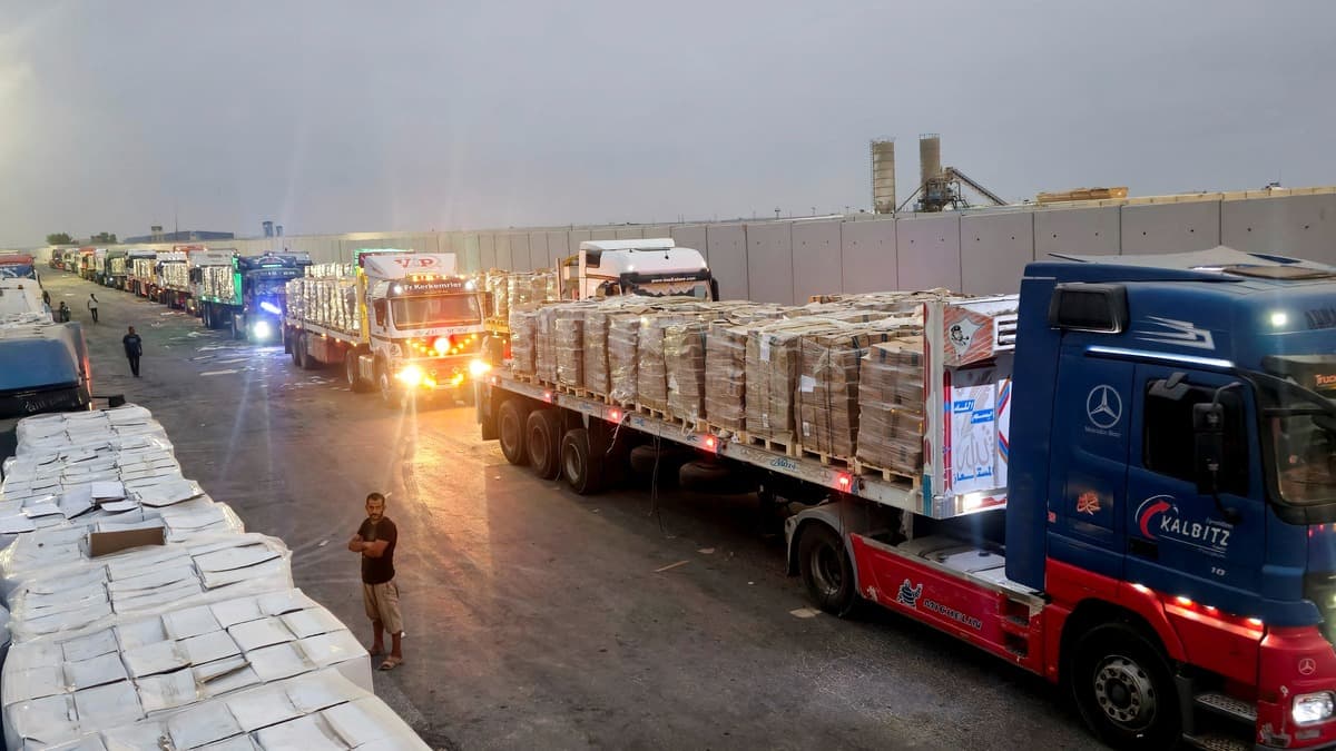 Cover Image for NGOs warn of Israel’s ‘weaponization of aid’ as new rules threaten to expel charities from Gaza