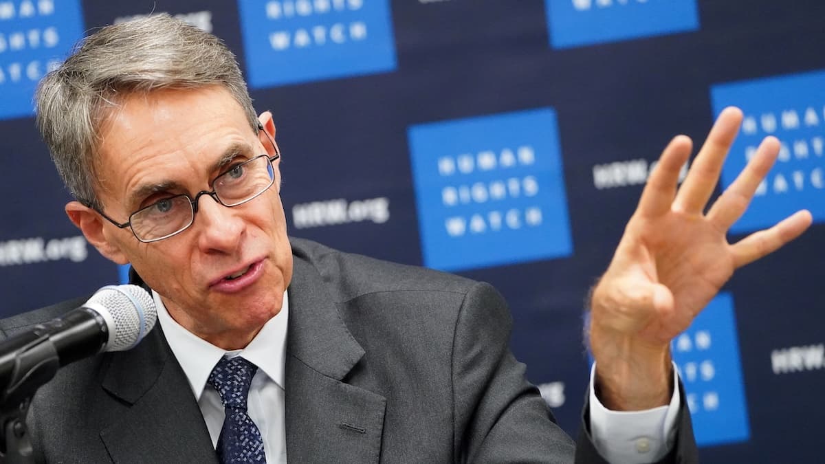 Cover Image for Trump could get his Nobel Prize if he stops the Gaza genocide — and creates a Palestinian state, says Kenneth Roth