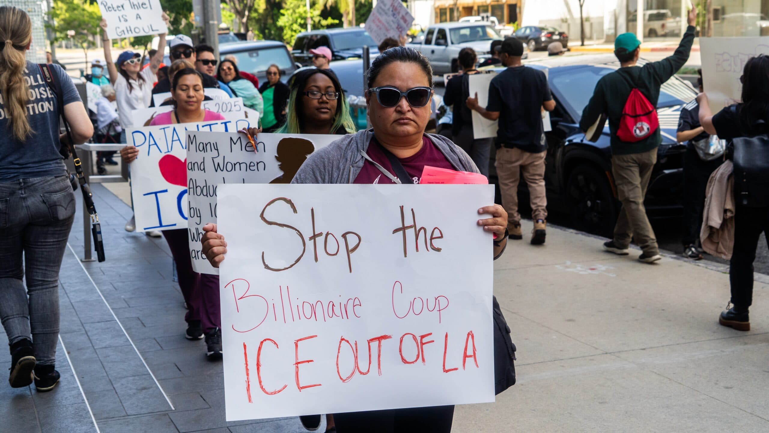 Cover Image for Meet the billionaire oligarchs and corporations enabling ICE’s deportation machine